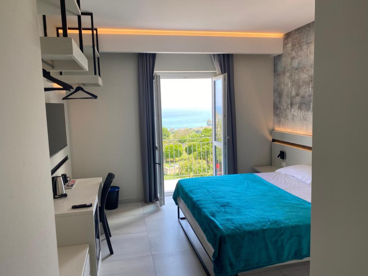 Aether Suites Tropea - Free Private Parking Kültér fotó