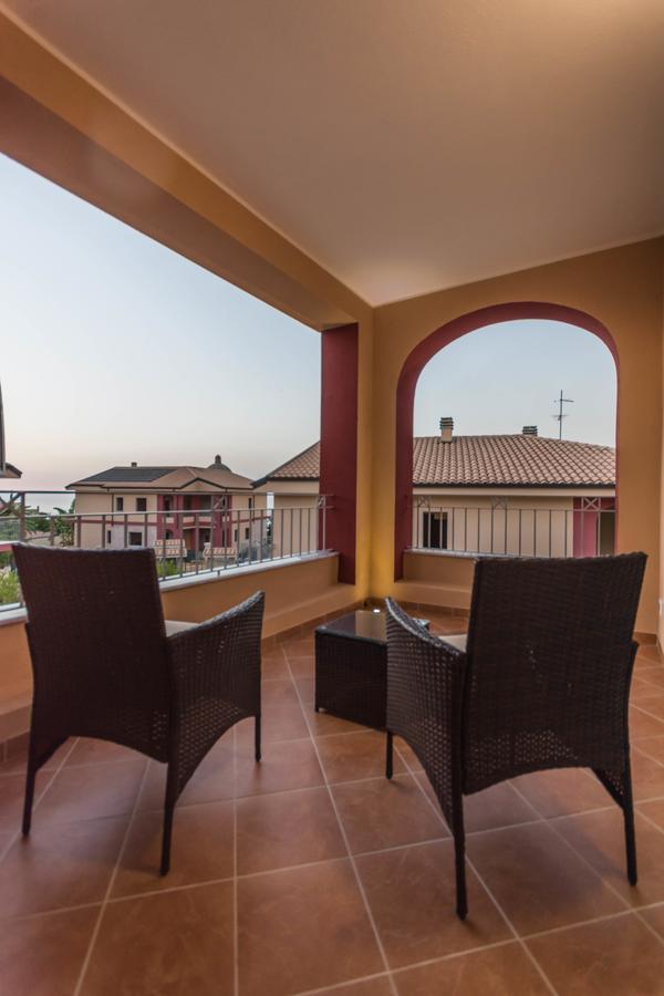 Aether Suites Tropea - Free Private Parking Kültér fotó